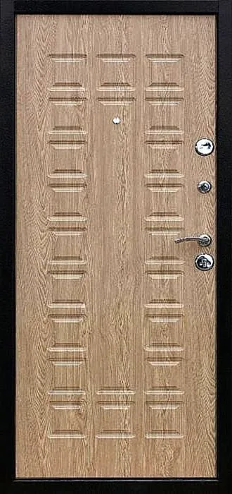 Входная дверь Capital-8 (МДФ Филенчатый) - внутренняя сторона